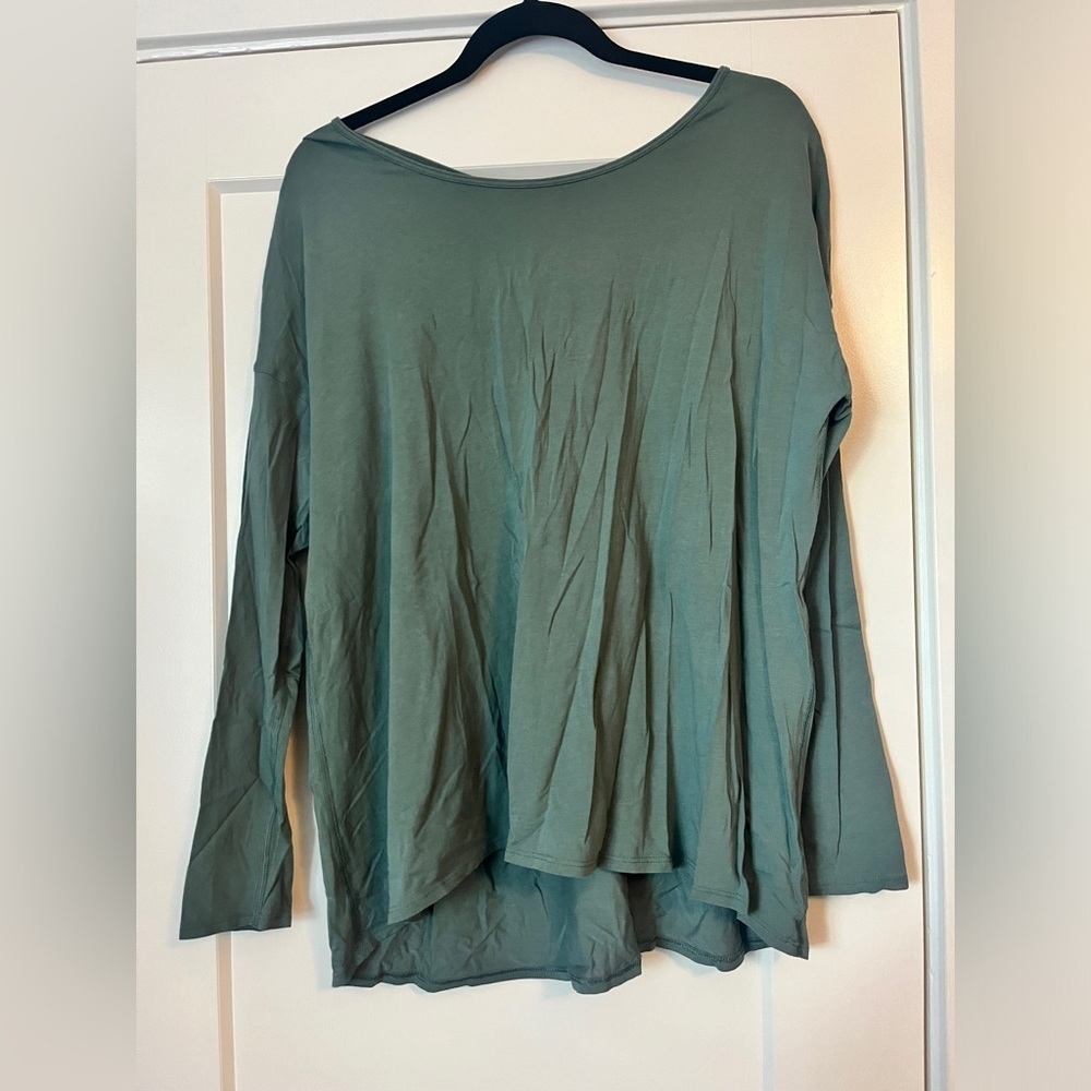 Lululemon Long Sleeve Tee